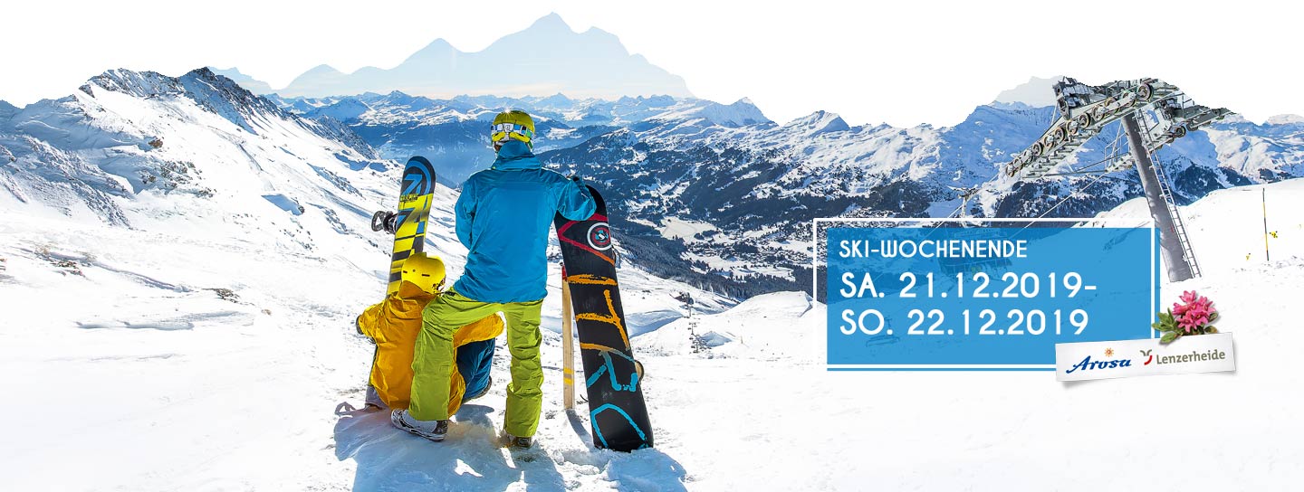 Personen mit Snowboard im Arm