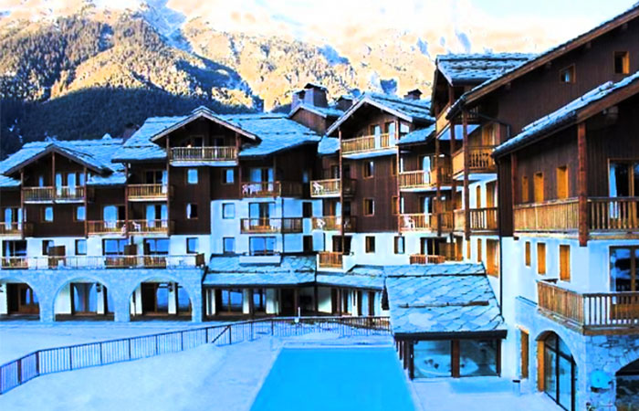 ValCenis_Premium_Hotel_Außenansicht